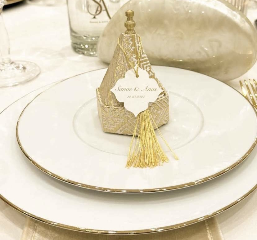 Personalizowane zawieszki na d – Wedding Supply Business recenzja i cena